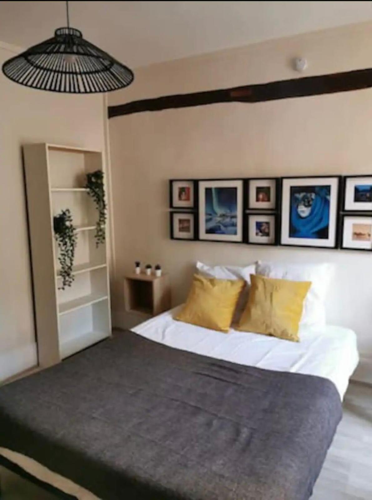 Appartamento Duplex Charm Fontainebleau Esterno foto